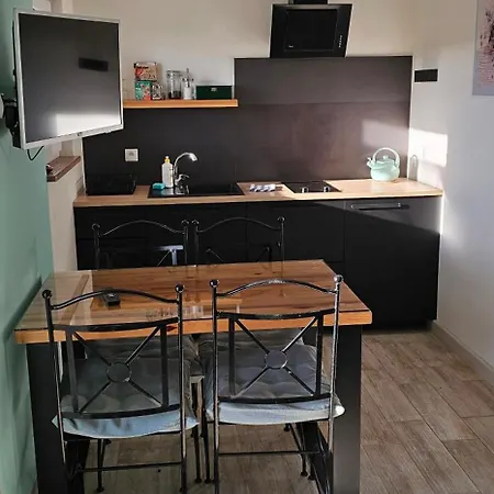 Holiday home Lawendowe *